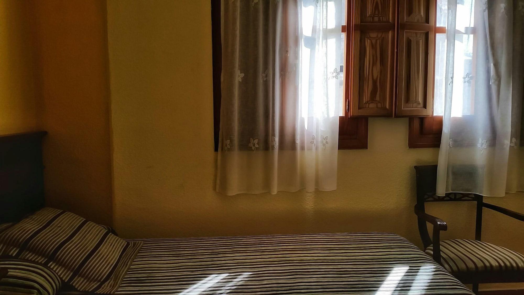 Hotel Almona Granada Luaran gambar